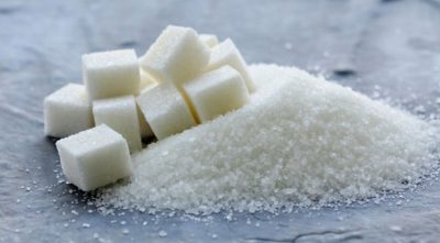 علماء يكتشفون خطر «السكر» على أمعاء الإنسان