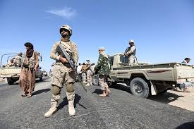 مقتل قيادي حوثي وإصابة آخر وأربعة من عناصر من المليشيا بنيران الجيش اليمني في جبهة قانية بالبيضاء