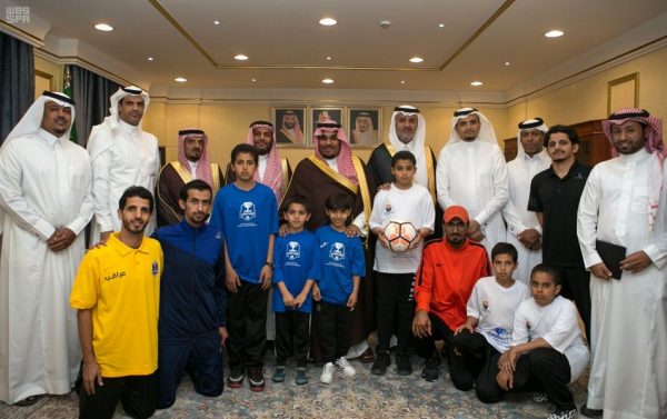نائب أمير نجران يدشن دوري تعليم المنطقة