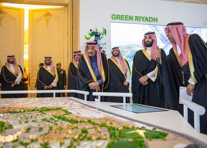 خادم الحرمين الشريفين يطلق 4 مشاريع نوعية كبرى بـ 86 مليار ريال في مدينة الرياض