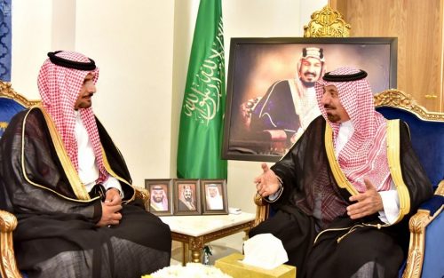 ‏سمو أمير ‎#نجران يستقبل مدير فرع مركز الملك عبدالعزيز للحوار الوطني بالمنطقة