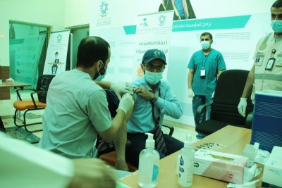 كلية التقنية بنجران تنظم حملة تطعيم ضد الإنفلونزا الموسمية